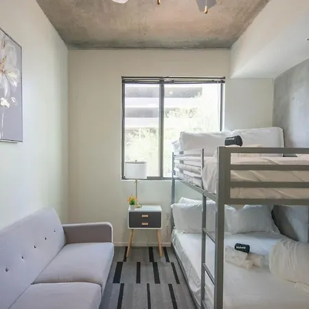 Calm 2Bd - Central Dt - Gym, Pool, Parking - Sleep 8 Phoenix Exterior photo