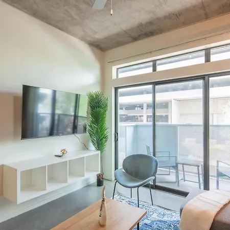 Calm 2Bd - Central Dt - Gym, Pool, Parking - Sleep 8 Phoenix Exterior photo