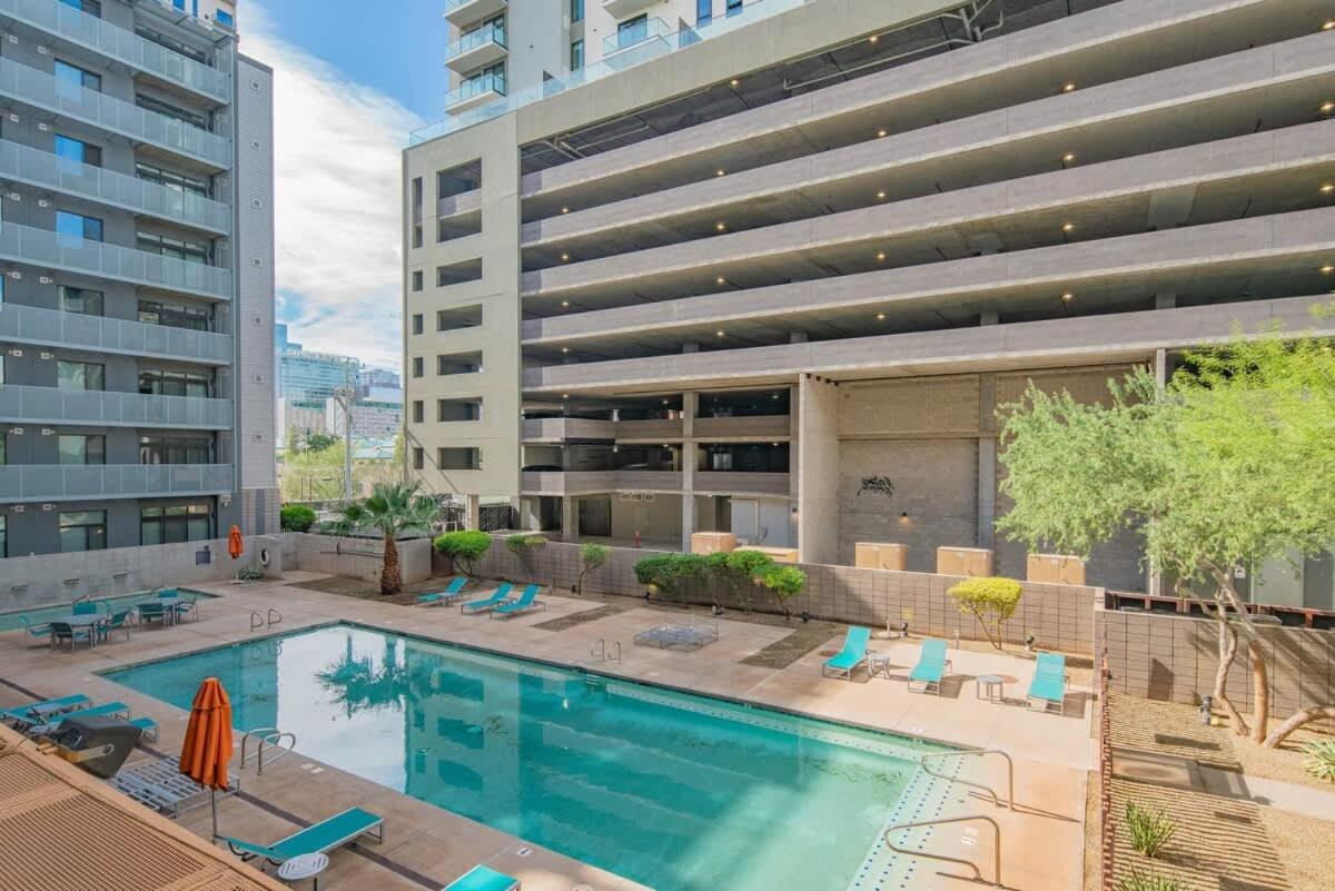 Appartement Calm 2bd - Dt - Gym, Pool, Parking - Sleep 8